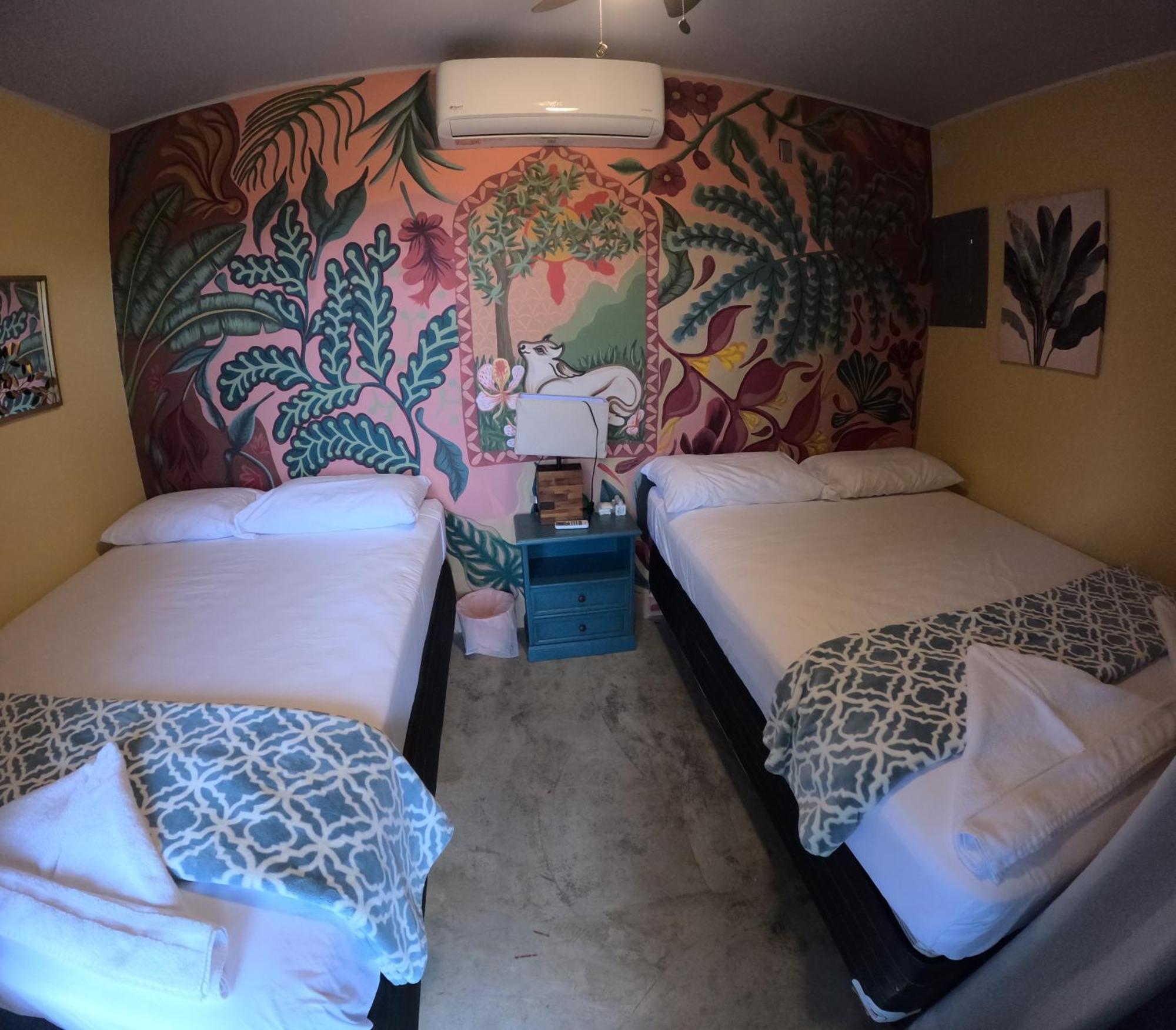 Sunset Hut Hostel Omoa Exterior photo