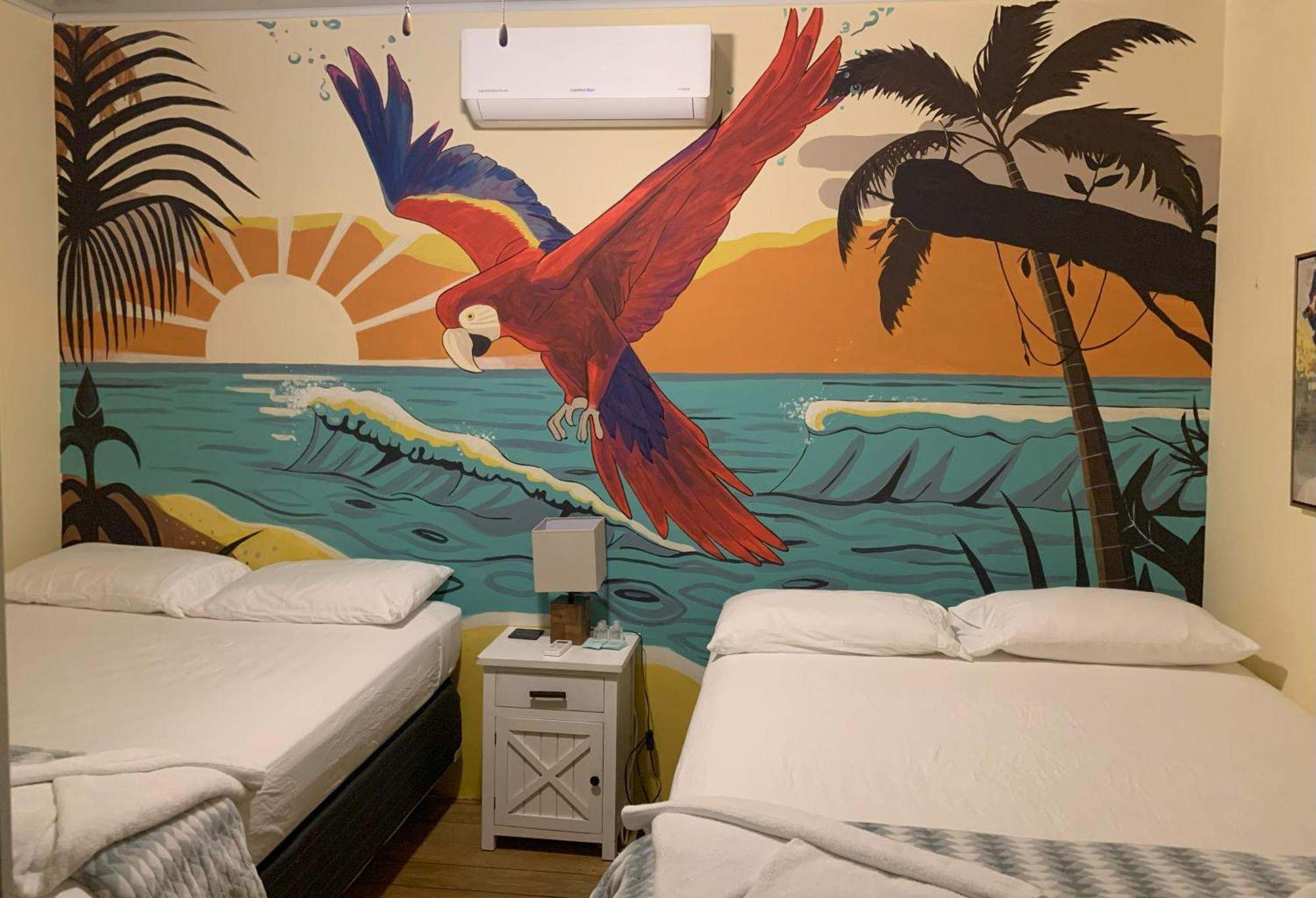 Sunset Hut Hostel Omoa Exterior photo