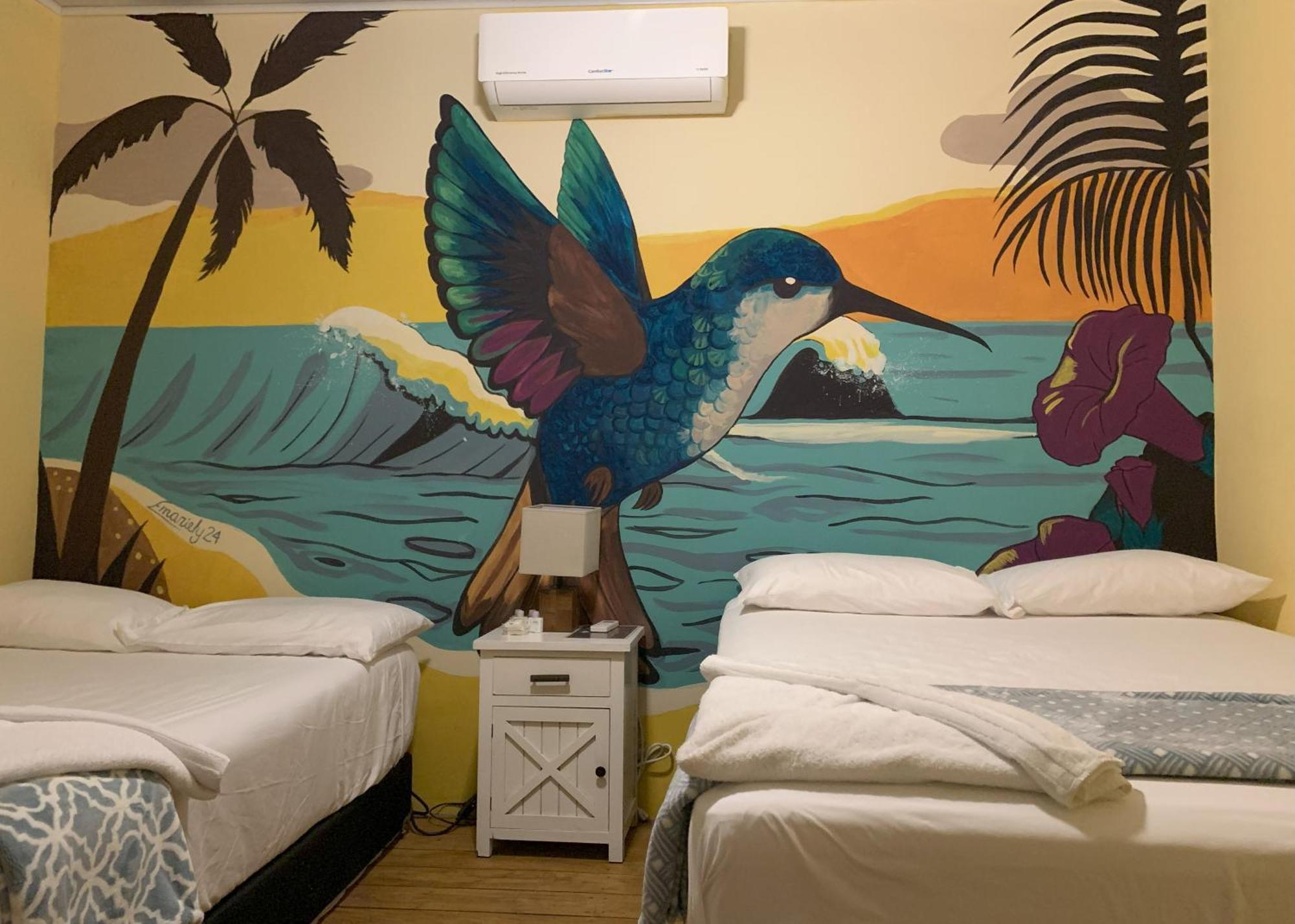 Sunset Hut Hostel Omoa Exterior photo